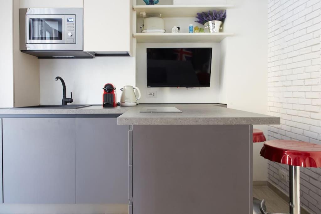 Quiet House In The Center - Porta Venezia Apartment Милано Екстериор снимка